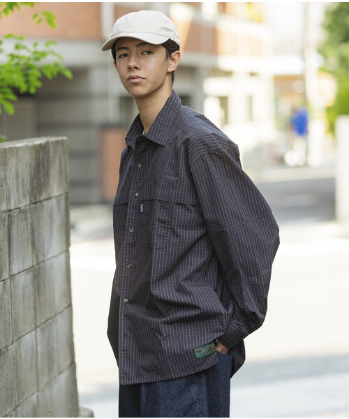 Foxfire（フォックスファイヤー）の「Foxfire/フォックスファイヤー 別注 フィッシングポケット ロングスリーブ チェックシャツ/カモ柄（シャツ/ブラウス・メンズ・カモフラージュ/ネイビー/ベージュ/グリーン/グレー・MEDIUM/LARGE）」の8枚目の写真