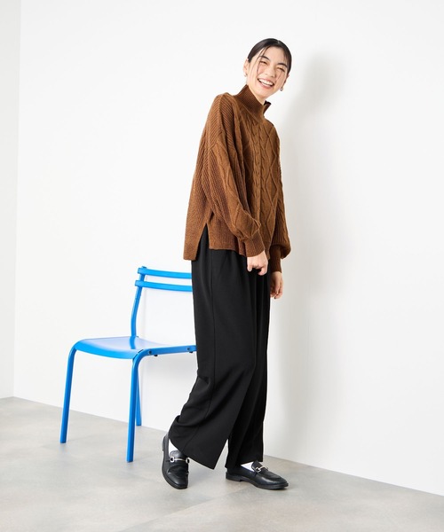 Mac-House(マックハウス)の「Idnes ストレッチストレートタックパンツ(その他パンツ・レディース・ライトグレー/ブラック/ベージュ・M/L)」の15枚目の写真
