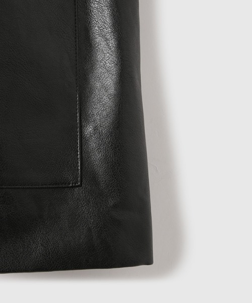 VICKY（ビッキー）の「ボアカラーフェイクレザーブルゾン（ブルゾン・レディース・ブラック/アイボリー・M）」の10枚目の写真