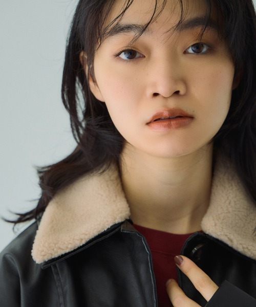 VICKY（ビッキー）の「ボアカラーフェイクレザーブルゾン（ブルゾン・レディース・ブラック/アイボリー・M）」の16枚目の写真