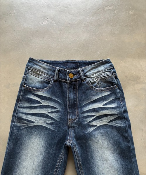 SHAGGIE(シャギー)の「ハイウエストセミフレアデニムパンツ(デニムパンツ・レディース・ブラック/ブルー・SMALL/MEDIUM/LARGE)」の12枚目の写真