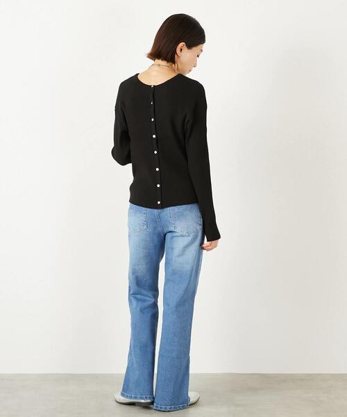 MELROSE claire（メルローズ クレール）の「【ワイドリブラウンドネック2WAYカーディガン】（カーディガン/ボレロ・レディース・レッド/ベージュ/オフホワイト/ブラック/ホワイト×ブラック/ブラウン系その他・FREE）」の14枚目の写真