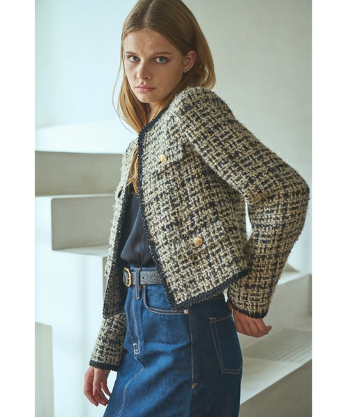Estella.K(エステラケー)の「Kelly Tweed Jacket ブレードトリムスパークリングジャケット(ノーカラージャケット・レディース・ホワイト系その他/ブラック系その他・FREE)」の4枚目の写真