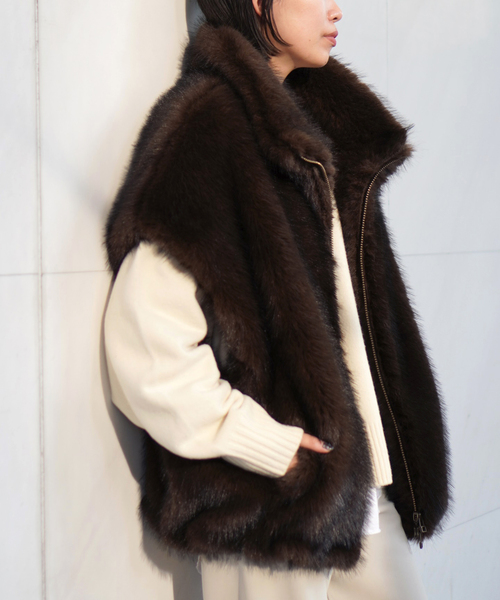 AP STUDIO（エーピーストゥディオ）の「シャギーベスト（その他アウター・レディース・アイボリー/ブラウン・FREE）」の3枚目の写真