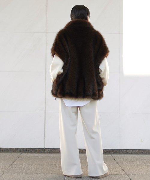 AP STUDIO（エーピーストゥディオ）の「シャギーベスト（その他アウター・レディース・アイボリー/ブラウン・FREE）」の6枚目の写真