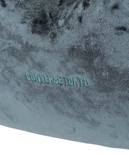 CONVERSE TOKYO（コンバーストウキョウ）の「2WAY CRUSHED VELOR SHOPPING TOTE BAG（トートバッグ・レディース・グレー/ブラウン・FREE）」の11枚目の写真