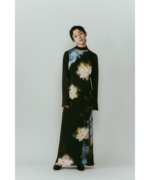 Knuth Marf(クヌースマーフ)の「blurry flower one piece(ワンピース・レディース・ブラウン/ブラック・X-SMALL/SMALL/MEDIUM)」の3枚目の写真