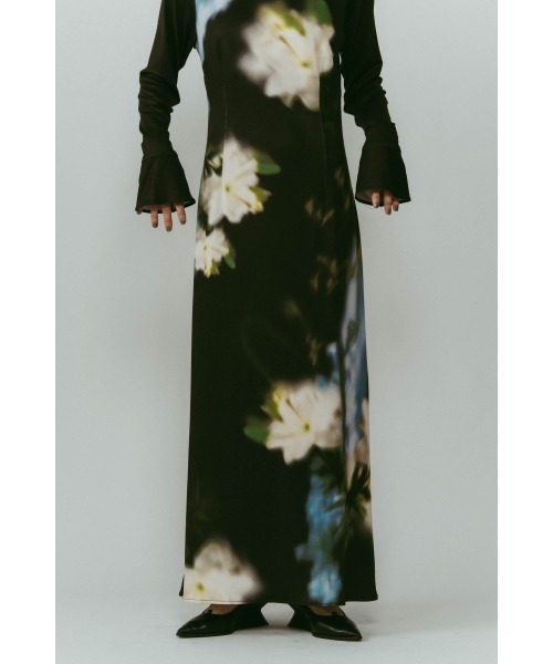 Knuth Marf(クヌースマーフ)の「blurry flower one piece(ワンピース・レディース・ブラウン/ブラック・X-SMALL/SMALL/MEDIUM)」の8枚目の写真