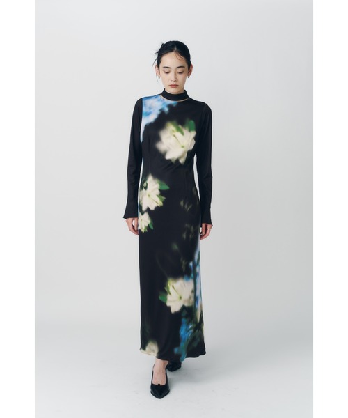 Knuth Marf(クヌースマーフ)の「blurry flower one piece(ワンピース・レディース・ブラウン/ブラック・X-SMALL/SMALL/MEDIUM)」の19枚目の写真