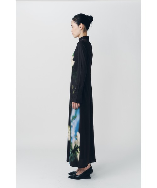 Knuth Marf(クヌースマーフ)の「blurry flower one piece(ワンピース・レディース・ブラウン/ブラック・X-SMALL/SMALL/MEDIUM)」の20枚目の写真
