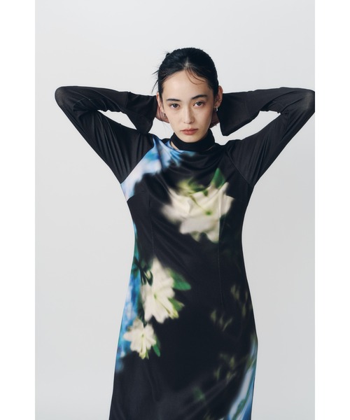 Knuth Marf(クヌースマーフ)の「blurry flower one piece(ワンピース・レディース・ブラウン/ブラック・X-SMALL/SMALL/MEDIUM)」の22枚目の写真