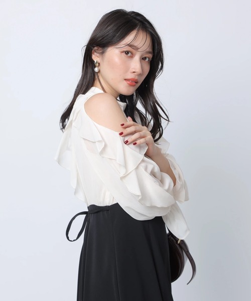 ショルダーフリルドッキングワンピース（ワンピース）｜Apuweiser