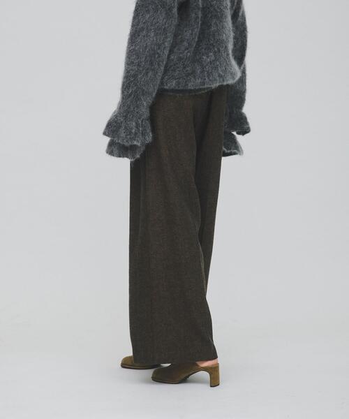 LAATO（ラート）の「straight wide tuck pants（その他パンツ・レディース・ブラウン/キャメル・MEDIUM/SMALL）」の20枚目の写真