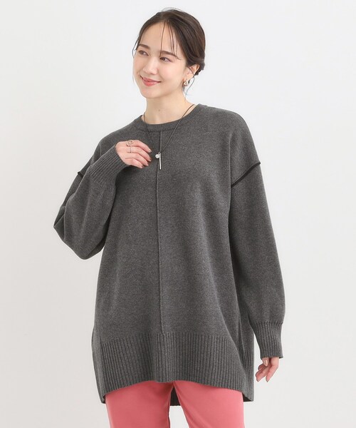 SHOO・LA・RUE（シューラルー）の「【洗濯機可/毛玉レス】上品に体型カバー チュニックニットワンピース（チュニック・レディース・ブラック/ブルー系その他/チャコールグレー/ブラウン系・01/04/03/02）」の5枚目の写真