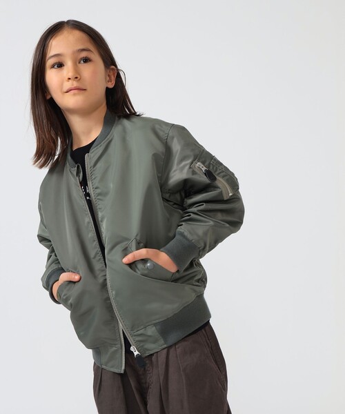 こども ビームス（コドモビームス）の「BEAMS × こども ビームス / クレイジー MA-1 ジャケット 2026（110～160cm）（MA-1・キッズ・ブラック/オリーブ・M(130-140)/S(110-120)）」の15枚目の写真