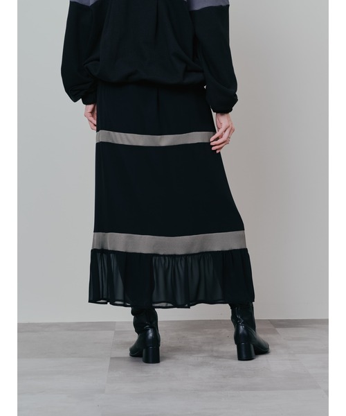 DOLLUPOOPS(ドールアップウップス)の「配色リブ切替シフォンスカート(スカート・レディース・ダークネイビー/ブラック・38)」の8枚目の写真