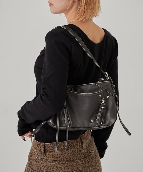 WHO'S WHO gallery(フーズフーギャラリー)の「VINTAGE ZIP BAG(ショルダーバッグ・レディース・ブラック/グレー・FREE)」の6枚目の写真