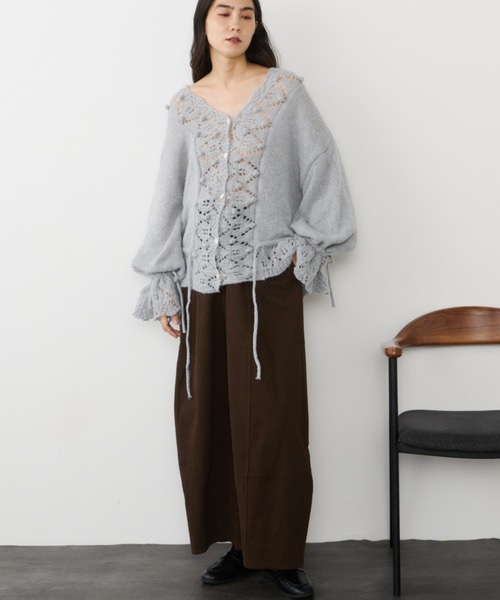 Libra Cue(リブラ キュー)の「フリルレースニットカーディガン(カーディガン/ボレロ・レディース・アイボリー/グレー/ブラック・FREE)」の15枚目の写真