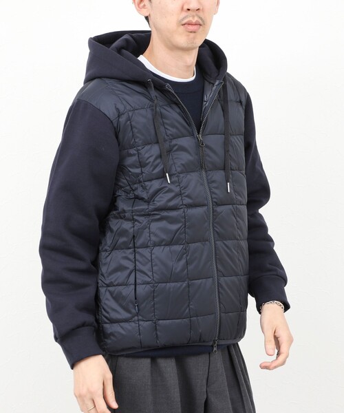 TAION(タイオン)の「【TAION/タイオン】W-ZIP DOWN HOODIE with SWEATS SLEEVE 25AW(ブルゾン・メンズ・ダークネイビー/ブラック・M/L/XL)」の1枚目の写真
