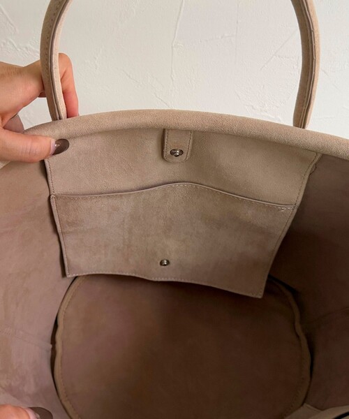 fredy emue（フレディエミュ）の「フェイクスエードパイピングトートバッグ（トートバッグ・レディース・ミント/ベージュ/ブラック・FREE）」の15枚目の写真