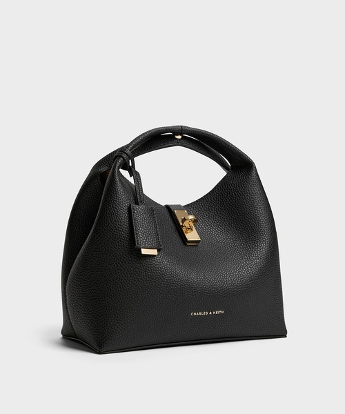 CHARLES & KEITH（チャールズ & キース）の「Chance チャンス メタリックアクセントバケットバッグ（ショルダーバッグ・レディース・カーキオリーブ/チョコ/ブラック/クリーム/ライトベージュ・M）」の6枚目の写真