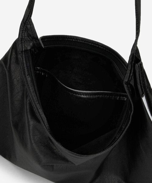 Bshop(ビショップ)の「Sisii | レザー ショルダーバッグ(ショルダーバッグ・レディース・ブラック・ONE)」の6枚目の写真
