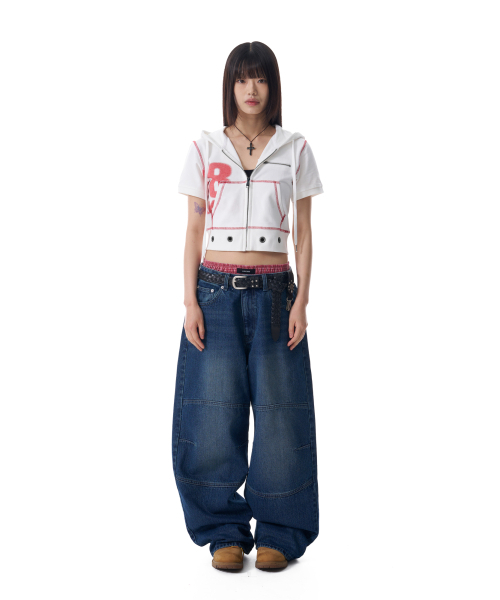 AAKAM（アーカム）の「Knee Incision Washed Denim Pants (Blue)（デニムパンツ・レディース・その他・1/2）」の3枚目の写真