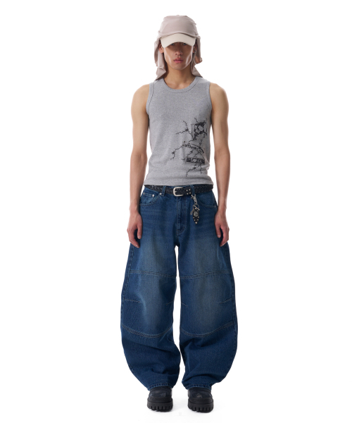 AAKAM（アーカム）の「Knee Incision Washed Denim Pants (Blue)（デニムパンツ・レディース・その他・1/2）」の7枚目の写真