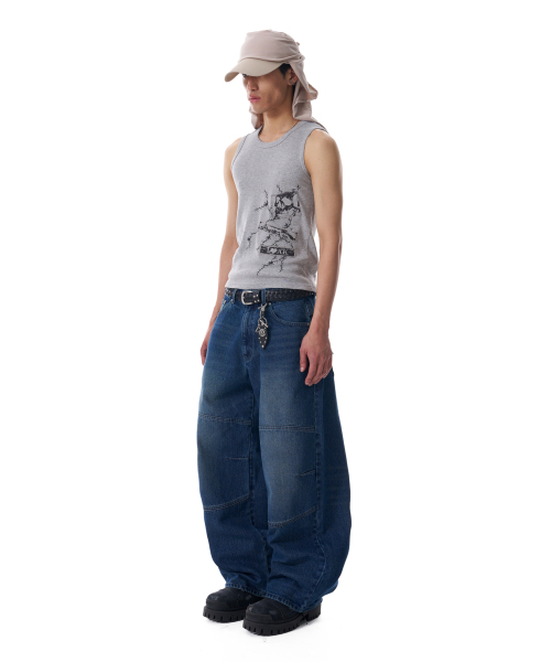 AAKAM（アーカム）の「Knee Incision Washed Denim Pants (Blue)（デニムパンツ・レディース・その他・1/2）」の8枚目の写真