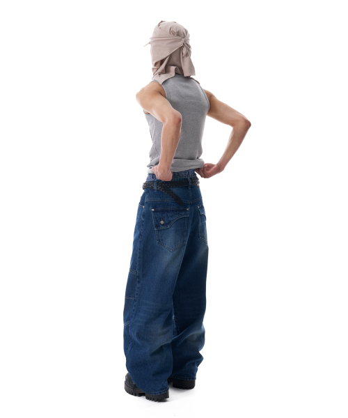 AAKAM（アーカム）の「Knee Incision Washed Denim Pants (Blue)（デニムパンツ・レディース・その他・1/2）」の10枚目の写真