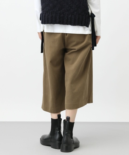 studio CLIP（スタディオクリップ）の「《natural by clip》モールスキンクロップドパンツ（その他パンツ・レディース・チャコールグレー/ライトブラウン・FREE）」の20枚目の写真