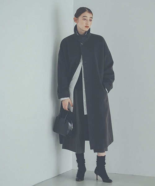 studio CLIP（スタディオクリップ）の「《natural by clip》モールスキンクロップドパンツ（その他パンツ・レディース・チャコールグレー/ライトブラウン・FREE）」の4枚目の写真