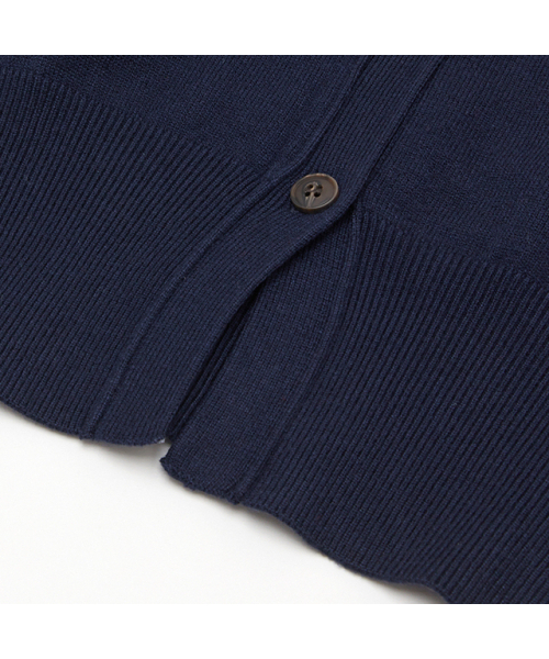 LAP（ラップ）の「ラブ刺繍スリットVネックニットベスト AQ4KVA80（ベスト・レディース・ネイビー/グレー・FREE）」の10枚目の写真