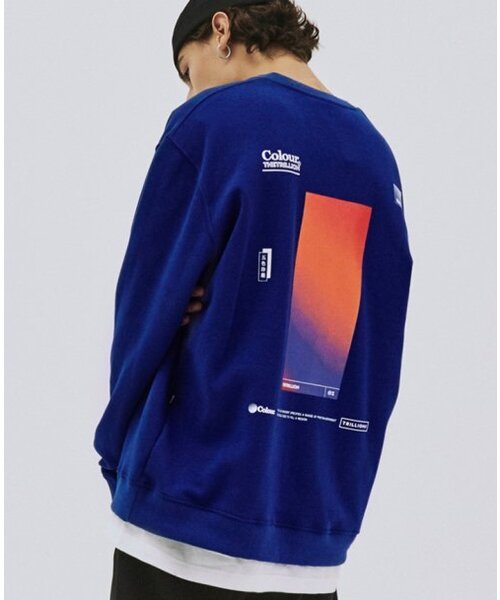 TRILLION(トリリオン)の「カラーグラデーションオーバーフィットマンツーマンTR9SMT001(BLUE)(スウェット・メンズ・その他・MEDIUM/LARGE/X-LARGE)」の1枚目の写真