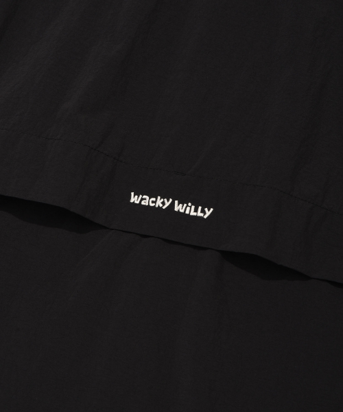 Wacky WiLLy（ワッキーウィリー）の「ハーフスリーブアノラックジャンパーブラック（ナイロンジャケット・レディース・その他・MEDIUM/LARGE/X-LARGE/SMALL）」の8枚目の写真