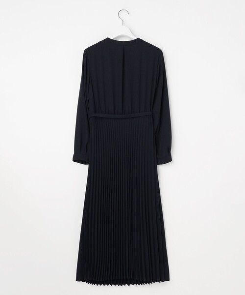 ANY SIS(エニィスィス)の「ノーブルプリーツ ワンピース(ワンピース・レディース・ベージュ系/ネイビー系・X-SMALL)」の17枚目の写真