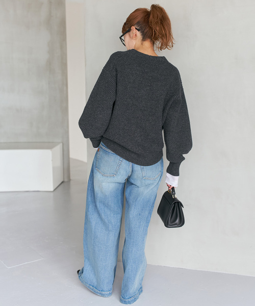 Spick & Span（スピックアンドスパン）の「《WEB限定》パール畦ニットカーディガン（カーディガン/ボレロ・レディース・ホワイト/チャコールグレー・FREE）」の10枚目の写真