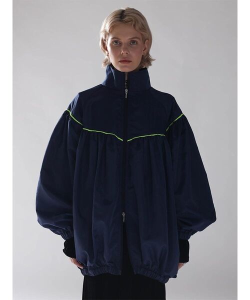 :ETHROF(イーサオブ)の「PIPING BALLOON BLOUSON(その他アウター・レディース・ブラック/ネイビー・MEDIUM)」の18枚目の写真