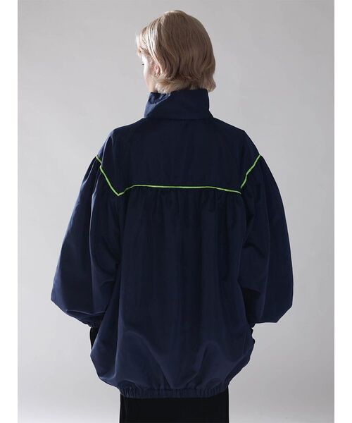 :ETHROF(イーサオブ)の「PIPING BALLOON BLOUSON(その他アウター・レディース・ブラック/ネイビー・MEDIUM)」の20枚目の写真