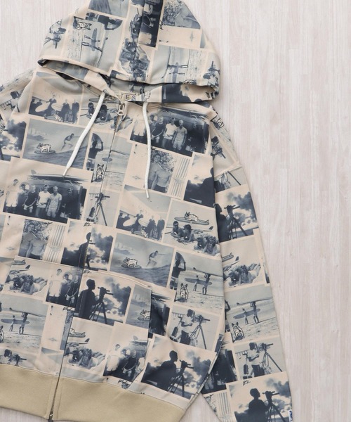 The Endless Summer（エンドレスサマー）の「TES HISTORY ALLOVER ZIP PK / ジップパーカー（パーカー・メンズ・ホワイト/ライトグレー/サンドベージュ・SMALL/X-LARGE/LARGE/MEDIUM）」の3枚目の写真