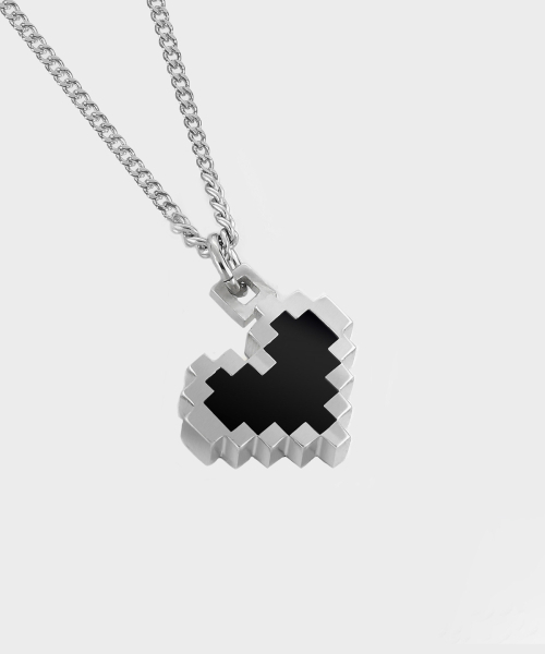 NONENON（ノンノン）の「MINI PIXEL LOVE NEC SILVER925（ネックレス・レディース・その他・SMALL/MEDIUM/LARGE）」の4枚目の写真