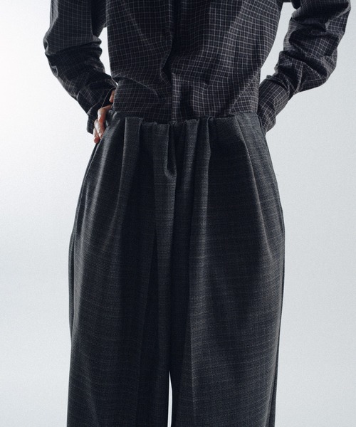KEISUKEYOSHIDA(ケイスケヨシダ)の「Tightly Gathered Trousers(スウェットパンツ・レディース・グレー・M)」の1枚目の写真