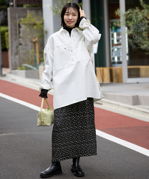 SLOBE IENA（スローブイエナ）の「flower pleats アイラインスカート（スカート・レディース・ブラック/レッド・FREE）」の17枚目の写真