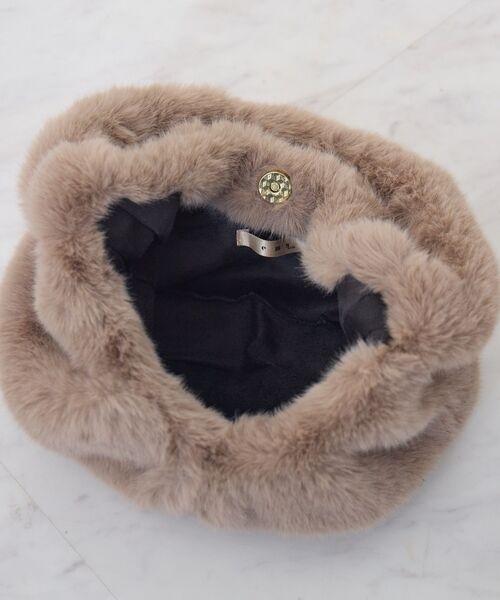 ems excite（エムズエキサイト）の「Fファーバッグ（ハンドバッグ・レディース・ピンク/ブラウン/オフホワイト・ONE SIZE）」の6枚目の写真