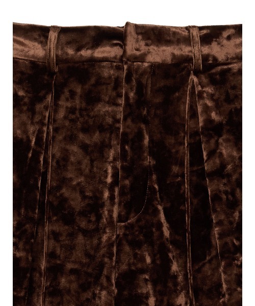 Ameri(アメリ)の「ACETATE VELOUR STRAIGHT WIDE PANTS(スラックス・レディース・ブラウン/オフホワイト/ネイビー・MEDIUM/SMALL)」の18枚目の写真