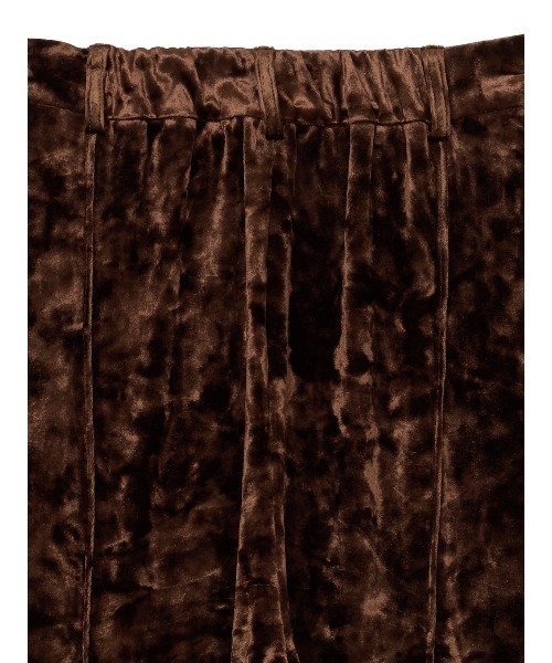 Ameri(アメリ)の「ACETATE VELOUR STRAIGHT WIDE PANTS(スラックス・レディース・ブラウン/オフホワイト/ネイビー・MEDIUM/SMALL)」の22枚目の写真