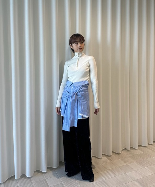 Ameri(アメリ)の「ACETATE VELOUR STRAIGHT WIDE PANTS(スラックス・レディース・ブラウン/オフホワイト/ネイビー・MEDIUM/SMALL)」の13枚目の写真
