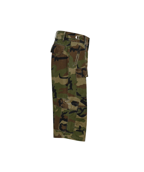 ALL EYES DOWN（オール アイズ ダウン）の「FLARE CARGO BERMUDA PANTS (CAMO)（その他パンツ・メンズ・その他・1/2）」の2枚目の写真