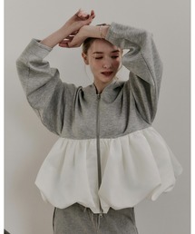 moi tytto（モイテュット）の「バルーンスウェットパーカー（パーカー）」