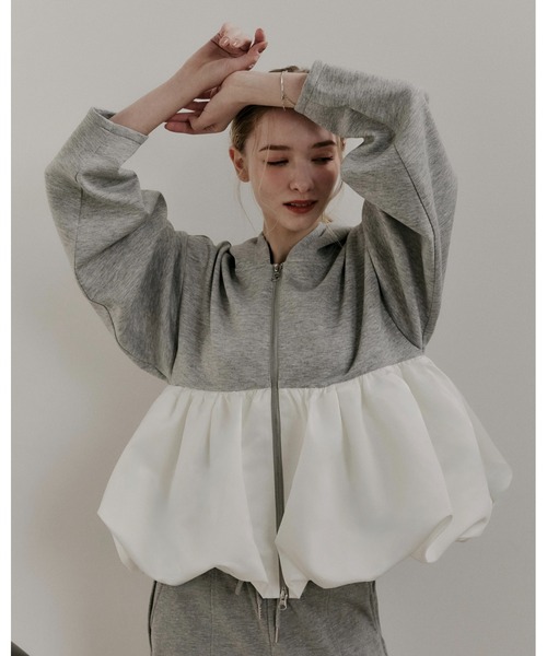 moi tytto(モイテュット)の「バルーンスウェットパーカー(パーカー・レディース・ナチュラル/グレー/ブラック・FREE)」の1枚目の写真